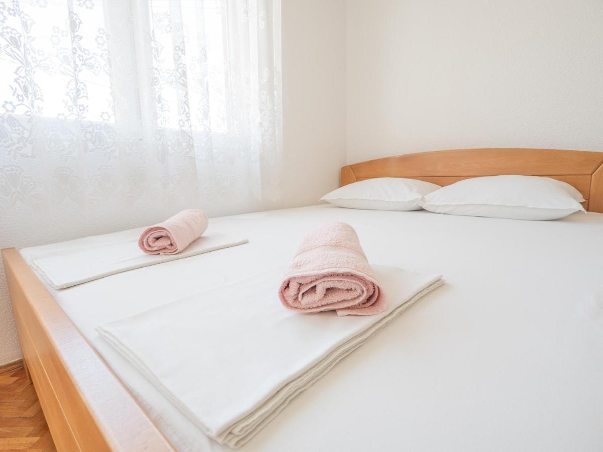 Apartament Karamach *